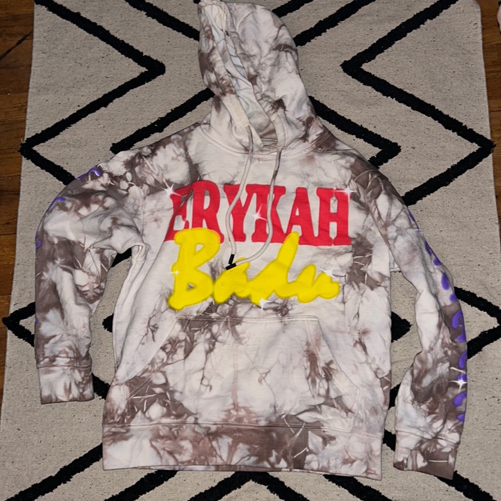 Erykah Badu call Tyrone hoodie size medium